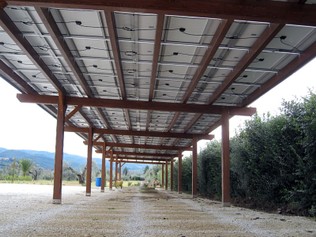 Pensiline fotovoltaiche in legno Anzio
